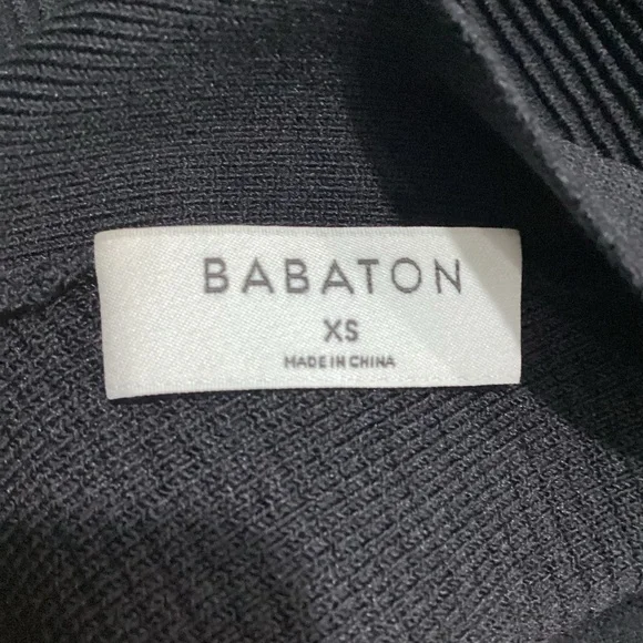 Babaton NWOT Aritzia Cris Cross Strap Sculpture Knit Cropped Tank Ribbed size XS - Picture 4 of 6